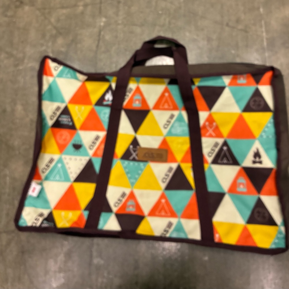Excellent and Handy CLS Tote
